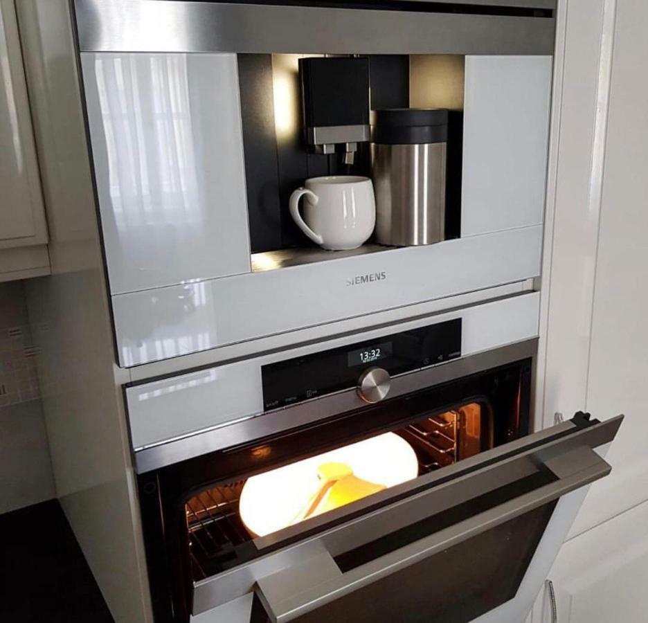 Apartman St. Vladimir Kirche Apartment Mariánské Lázně Екстериор снимка